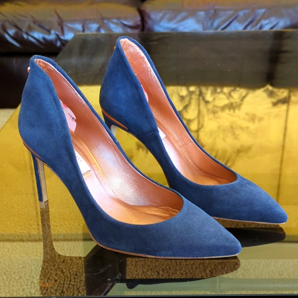 Ted Baker Blue Suede Heels sz 37